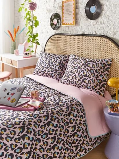 Leopard Coverless Duvet & Pillowcase Set, 10.5 Tog, Multi